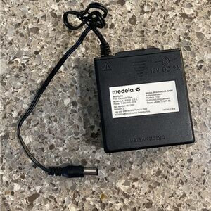 Medela 9v portable battery pack